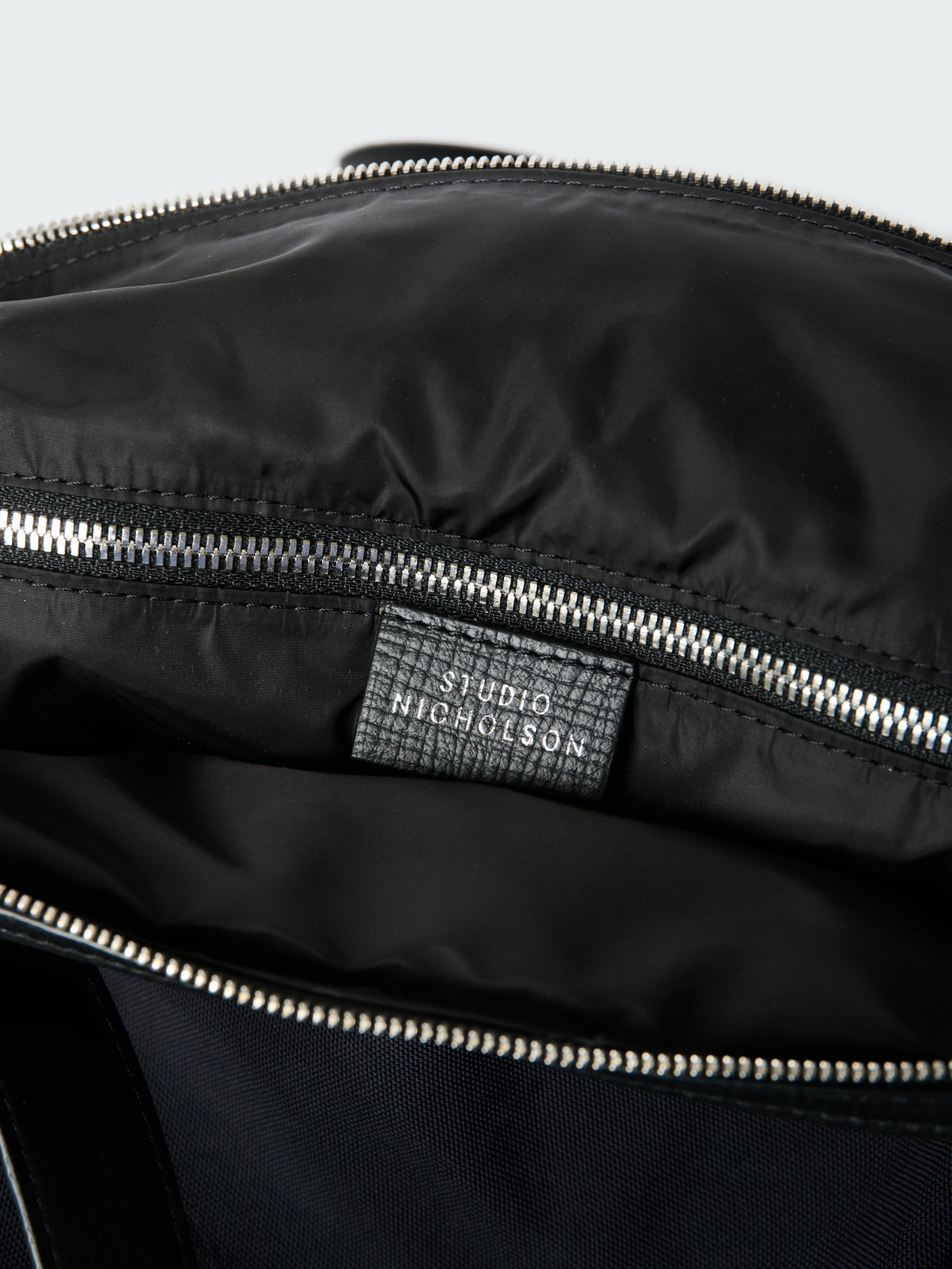 Leather Bifold Wallet Black view 4